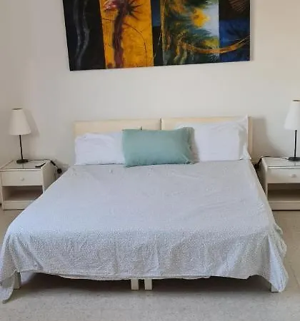 5 Bedrooms Flat At Taxbiex * Ta Xbiex